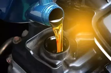 La Vanguardia de la Economía Circular: La Transformación del Aceite Industrial Usado en España