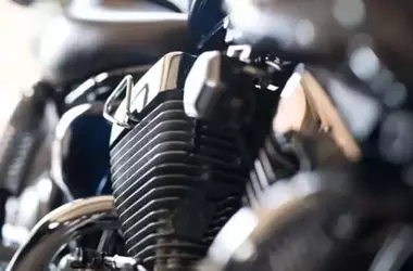 La Innovación Fallida: La Motocicleta Impulsada por Agua que Prometió Revolucionar el Transporte