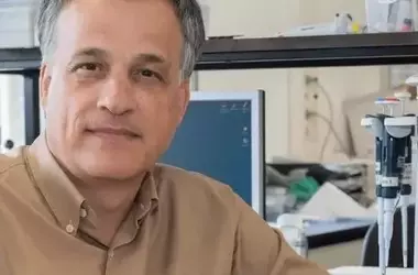 José Manuel Fernández-Real: “La microbiota nace y madura con nosotros: es única para cada persona”
