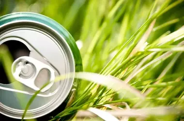 España recicló más de 78.000 toneladas de envases de aluminio en 2024, con una tasa del 50,7 %
