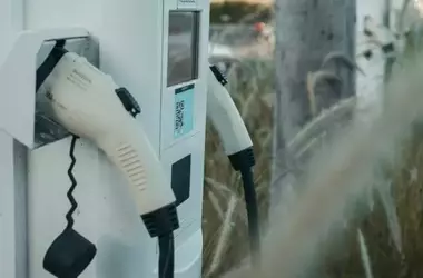 Análisis Detallado: Vehículos Eléctricos de Alta Autonomía y Precios Accesibles con Subvención