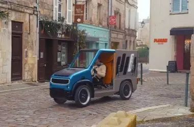 Revolución Francesa en el Transporte Urbano: El Vehículo de Carga Propulsado por Esfuerzo Humano Desafía a los Gigantes Eléctricos