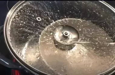 Descubriendo el Agua Destilada: Propiedades, Usos y Cómo Producirla en Casa