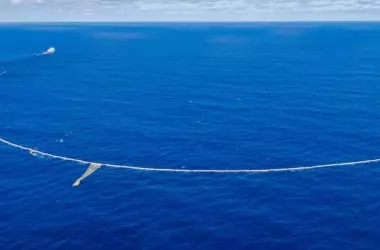 Un Hito en la Lucha contra la Contaminación Marina: The Ocean Cleanup Supera los 45 Millones de Kilos de Residuos Retirados del Agua