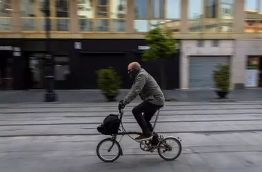 Mejora de la Movilidad Sostenible en la UE: Impulso a Trenes Regionales y Vías Ciclistas