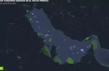Riesgo ecológico inminente en el estrecho de Ormuz por petroleros varados