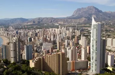 Benidorm Compite por el "European Green Leaf 2028" con Enfoque en Sustentabilidad Urbana y Mejoras Ambientales