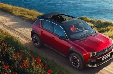 Renault 4 E-Tech Eléctrico Plein Sud: El Descapotable con Techo Solar de Lona que Marca el Futuro Eléctrico