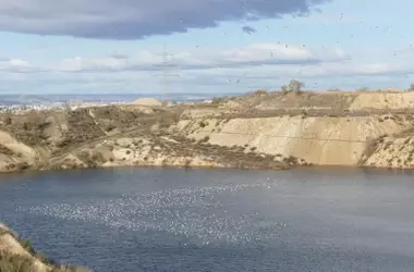 La Extensión Minera Amenaza la Laguna de Ambroz en Madrid hasta 2037