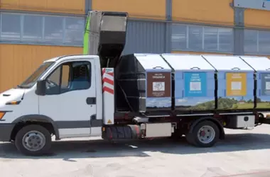 Castilla y León revoluciona el reciclaje rural con centros de acopio móviles