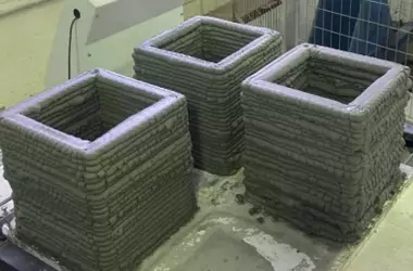 Innovación en Construcción: Refuerzos de Bioplástico Impresos en 3D para Hormigón Superan el 80% de la Resistencia del Acero en EAU