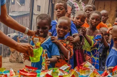 Alertan sobre la presencia de microplásticos en alimentos infantiles de Nestlé y Danone