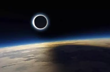 España ante los Eclipses Solares de 2026: Un Desafío Histórico de Seguridad y Sostenibilidad