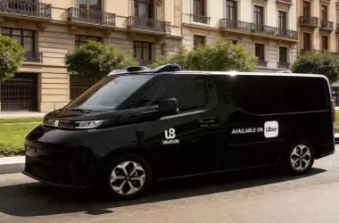 Madrid a la vanguardia: Los robotaxis autónomos de Uber y WeRide revolucionan la movilidad urbana europea