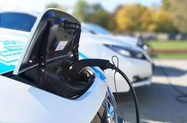 Baterías de Vehículos Eléctricos: Un Avance Español Hacia una Seguridad Inquebrantable