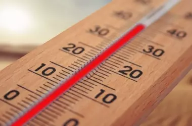 España ante el Desafío del Calor Extremo: Temperaturas de hasta 42 Grados