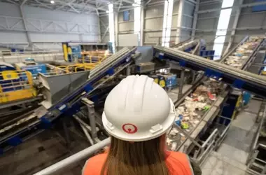 Veolia impulsará la sostenibilidad en España con una inversión de mil millones en reciclaje