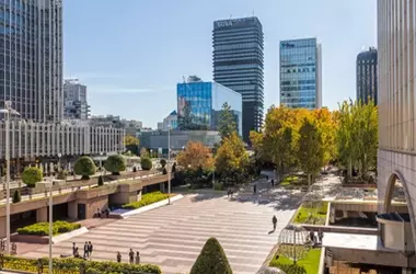 La Batalla Ambiental por el Oasis Urbano de AZCA en Madrid