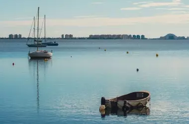 MITECO impulsa un sistema independiente para evaluar la recuperación del Mar Menor con apoyo científico