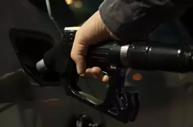 Vigilancia Reforzada: Consumo Controlará Estaciones de Servicio para Prevenir Abusos en Precios de Combustible