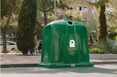 El reto estival del reciclaje de vidrio en España