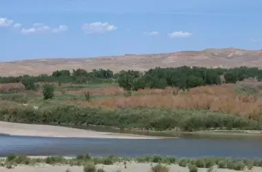 El Delta del Nilo: Una Mirada Profunda a la Erosión Costera y la Gestión Hídrica tras la Presa de Asuán