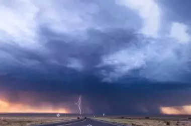 Pronóstico Meteorológico: Cambios Drásticos y Riesgo de Incendios