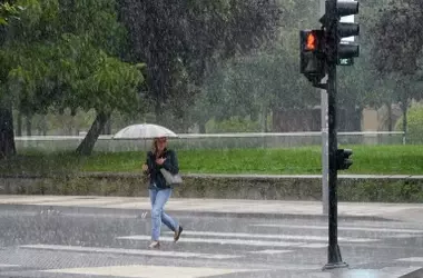 Pronóstico del Tiempo en España: Temperaturas Bajan en el Norte, Lluvias Llegan