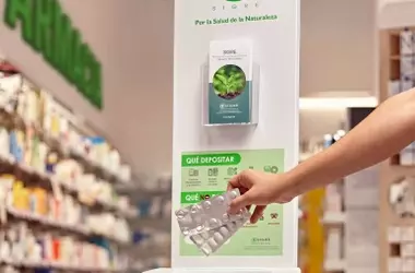 España logra una cifra récord en el reciclaje de medicamentos: más de 5,4 millones de kilogramos gestionados a través de farmacias