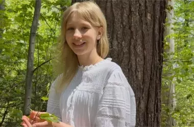 Joven Inventora Transforma Cáscaras de Limón en Solución para Reforestación