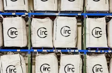 Primark y Circ: Una Alianza Innovadora para el Poliéster Reciclado Textil