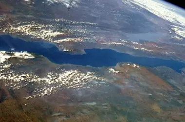 El lago Tanganica: Un Gigante de Agua Dulce Bajo Amenaza Climática