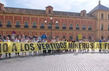 Sevilla se Levanta Contra la Contaminación Minera en el Guadalquivir