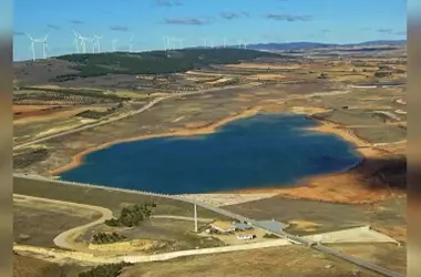 Crisis del Agua en la Llanura Manchega: Embalse de Campos del Paraíso en Descenso Crítico