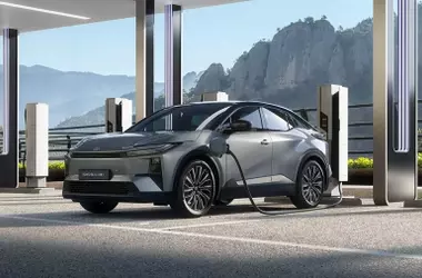 Vehículos Eléctricos Superan Siete a Uno a los Diésel en Ventas en España