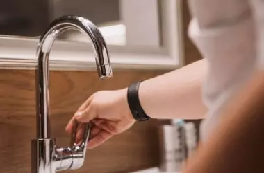 Tarifas de agua de EMASESA: ¿equidad entre hogares y turismo?