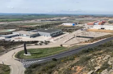 Innovación en Alcañiz: Centro de Recarga Bidireccional de 500 kW y Carga Inalámbrica para Vehículos Eléctricos